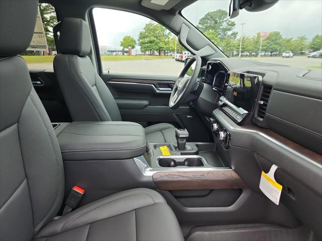 2026 GMC Sierra 1500 Crew Cab, Short Bed, SLT, 4WD