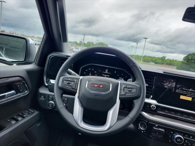 2026 GMC Sierra 1500 Crew Cab, Short Bed, SLT, 4WD
