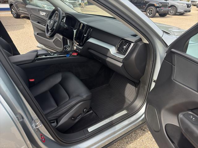 2018 Volvo XC60 T5 Momentum