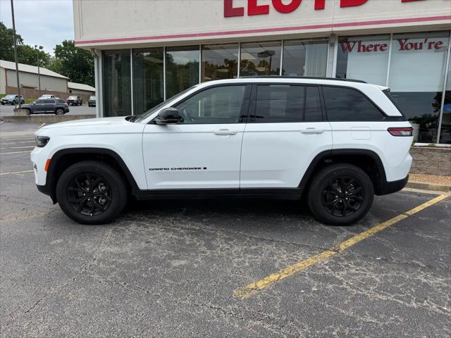 2025 Jeep Grand Cherokee Altitude 4x4