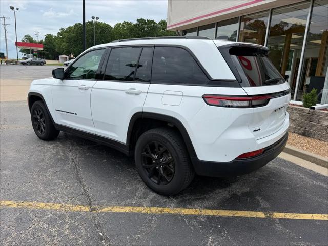 2025 Jeep Grand Cherokee Altitude 4x4