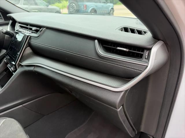 2025 Jeep Grand Cherokee Altitude 4x4
