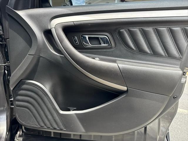 2015 Ford Taurus SEL
