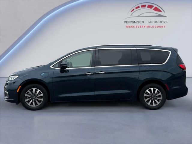 2021 Chrysler Pacifica Hybrid Touring L