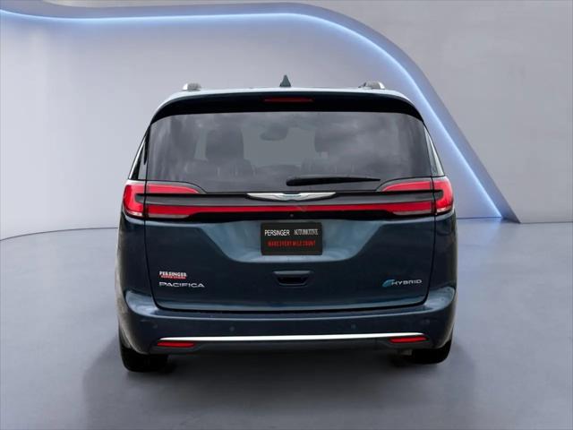 2021 Chrysler Pacifica Hybrid Touring L