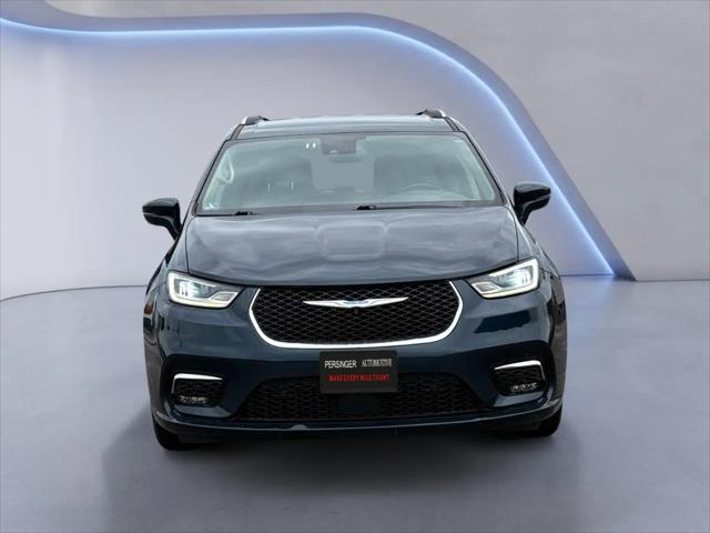 2021 Chrysler Pacifica Hybrid Touring L