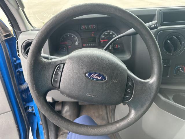 2016 Ford E-350 Cutaway Base