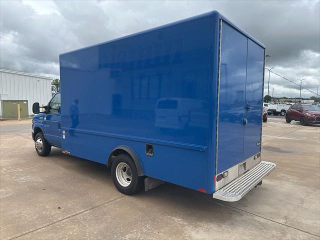 2016 Ford E-350 Cutaway Base