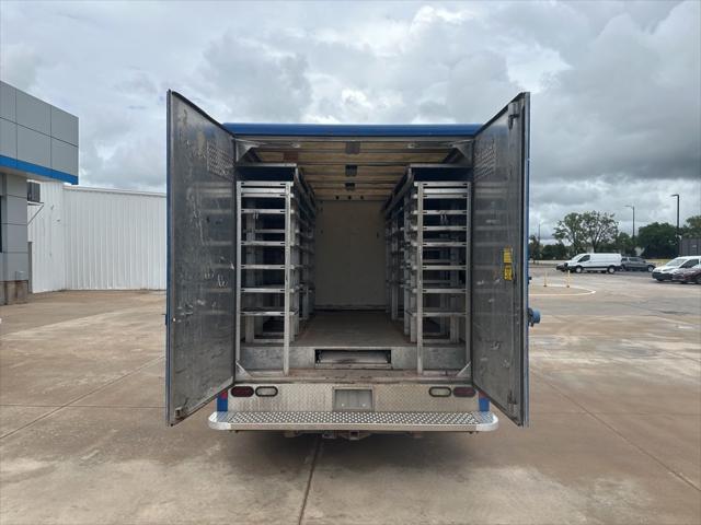 2016 Ford E-350 Cutaway Base