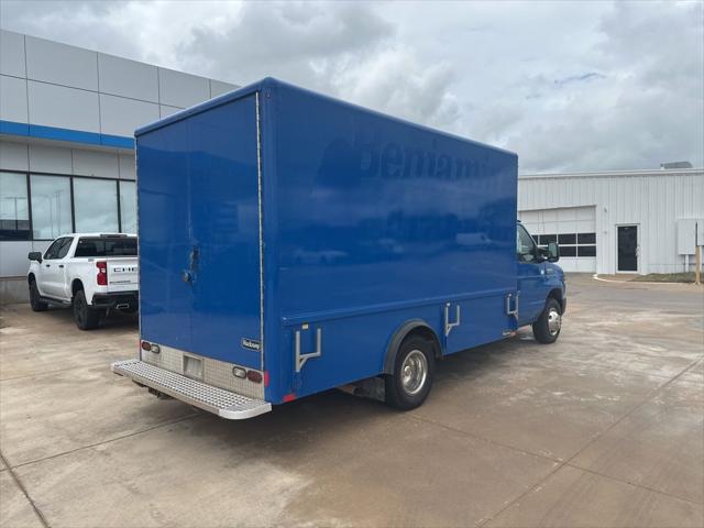 2016 Ford E-350 Cutaway Base