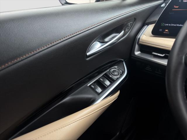 2024 Cadillac XT4 FWD Luxury