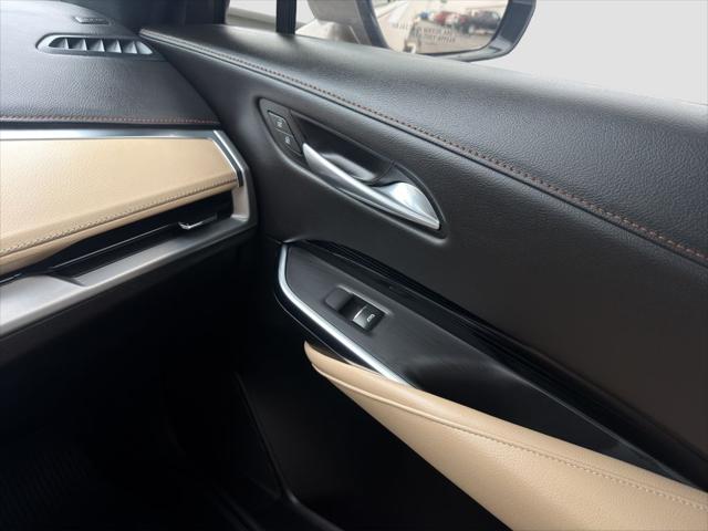 2024 Cadillac XT4 FWD Luxury