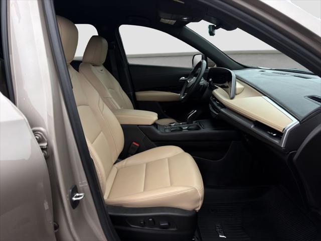 2024 Cadillac XT4 FWD Luxury