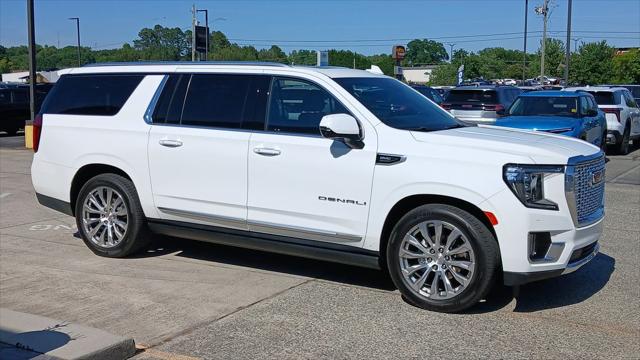 2023 GMC Yukon XL 4WD Denali