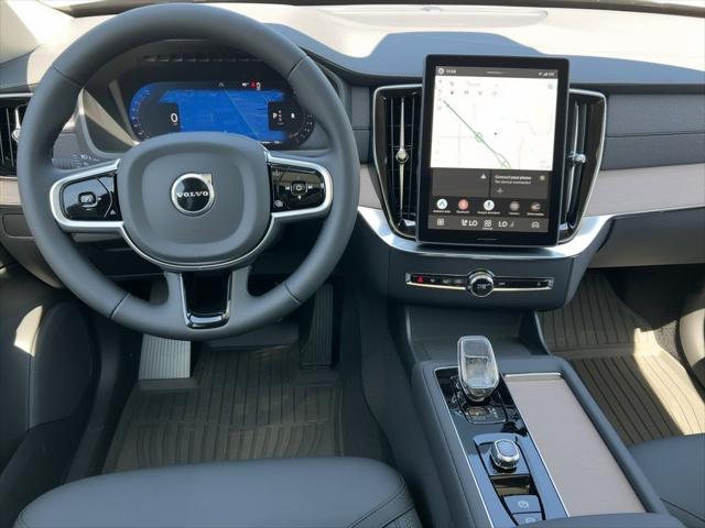 2026 Volvo XC90 Plus, B6 AWD Gas (mild hybrid), Gasoline, Bright, 7 Seats