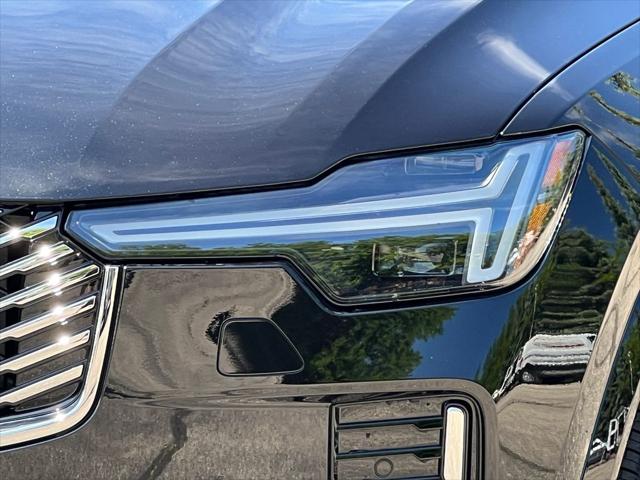 2026 Volvo XC90 Plus, B6 AWD Gas (mild hybrid), Gasoline, Bright, 7 Seats