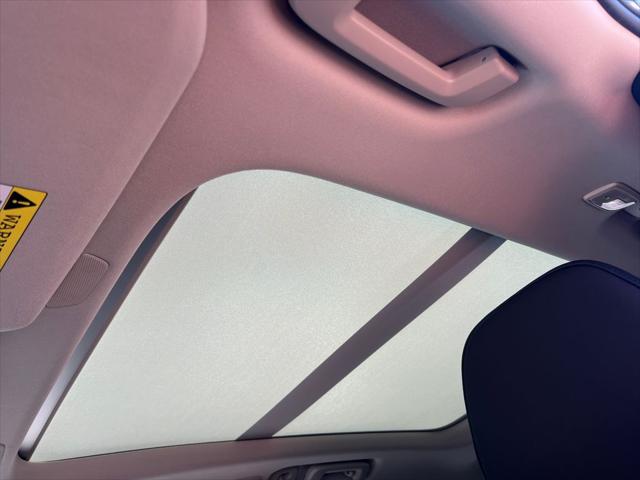 2026 Volvo XC90 Plus, B6 AWD Gas (mild hybrid), Gasoline, Bright, 7 Seats