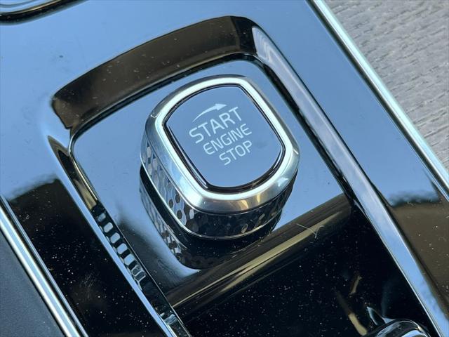 2026 Volvo XC90 Plus, B6 AWD Gas (mild hybrid), Gasoline, Bright, 7 Seats