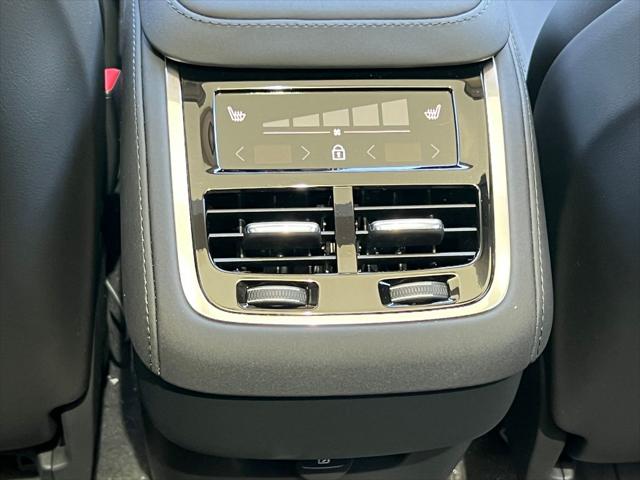 2026 Volvo XC90 Plus, B6 AWD Gas (mild hybrid), Gasoline, Bright, 7 Seats