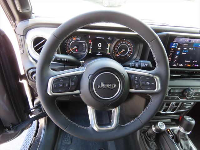 2025 Jeep Wrangler 4-Door Sahara 4x4