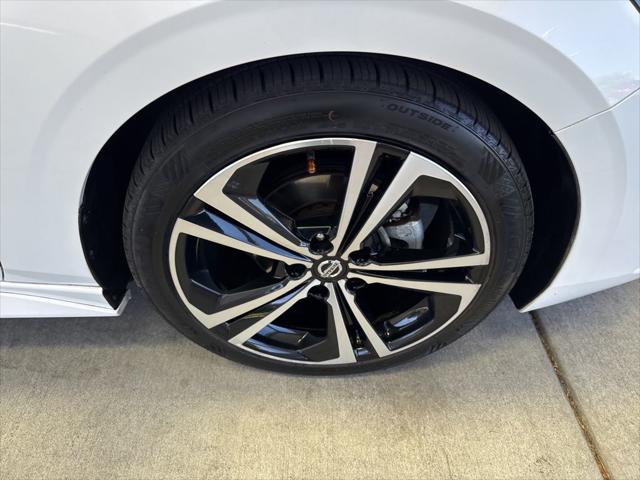 2020 Nissan Sentra SR Xtronic CVT