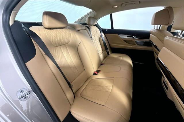Used 2022 BMW 750 i xDrive For Sale in Millington, TN