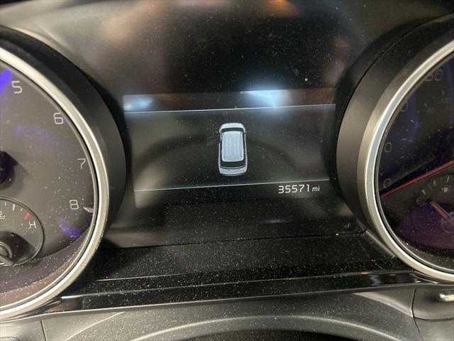2024 Kia Carnival MPV EX