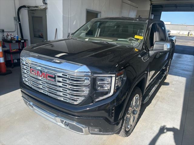2022 GMC Sierra 1500 4WD Crew Cab Short Box Denali