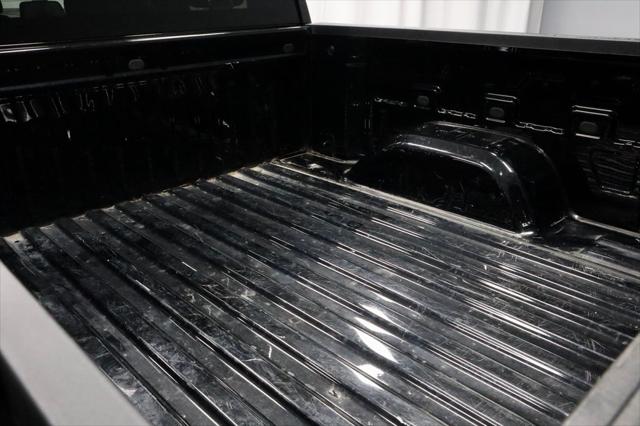 2023 Chevrolet Silverado 1500 4WD Crew Cab Short Bed LT with 2FL
