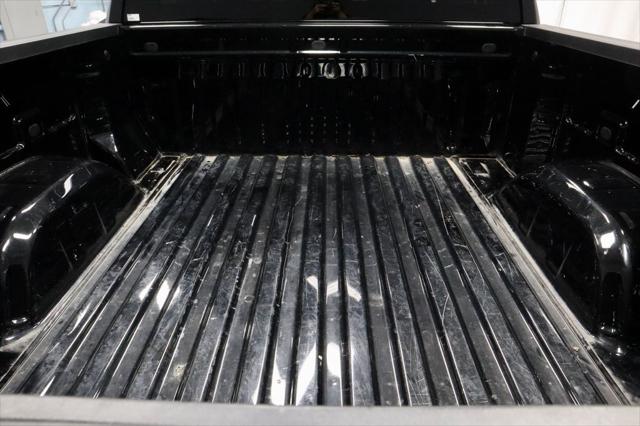 2023 Chevrolet Silverado 1500 4WD Crew Cab Short Bed LT with 2FL