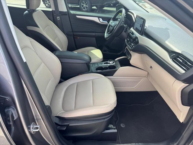 2021 Ford Escape SEL Hybrid