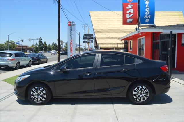2018 Chevrolet Cruze LS Auto