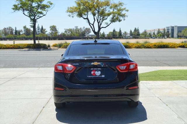 2018 Chevrolet Cruze LS Auto