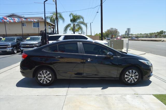 2018 Chevrolet Cruze LS Auto