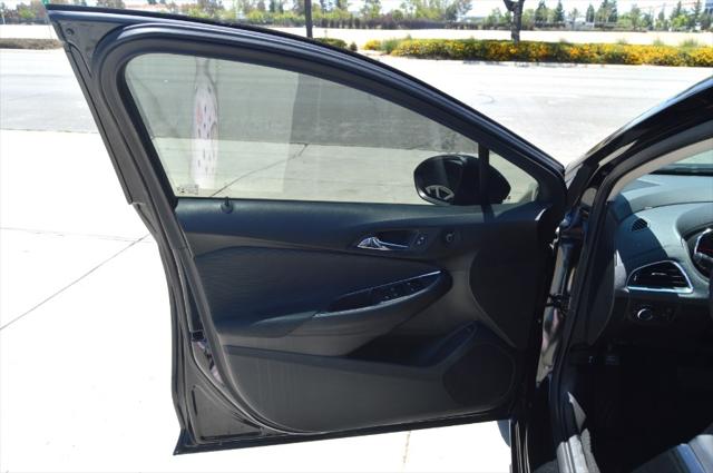 2018 Chevrolet Cruze LS Auto
