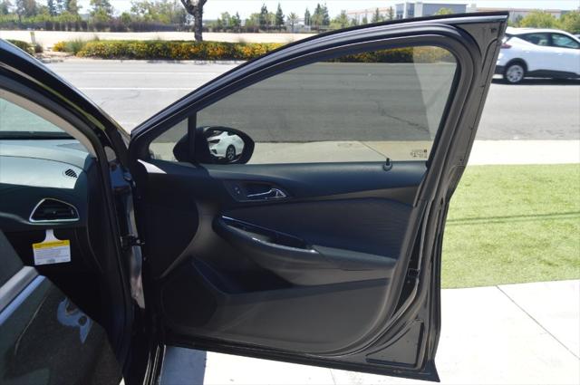 2018 Chevrolet Cruze LS Auto