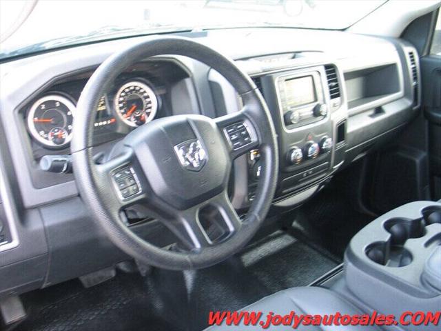 2017 Ram 1500 Tradesman Crew Cab 4x4 5'7" Box