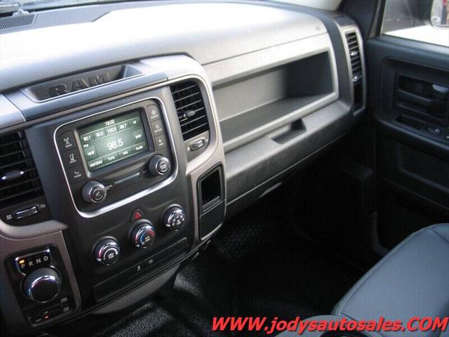 2017 Ram 1500 Tradesman Crew Cab 4x4 5'7" Box