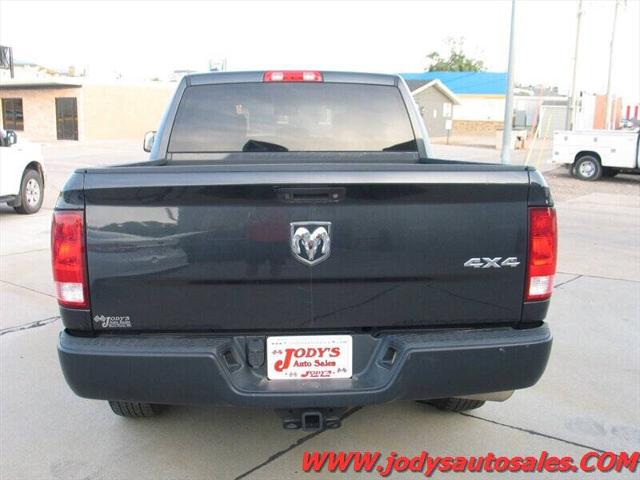 2017 Ram 1500 Tradesman Crew Cab 4x4 5'7" Box