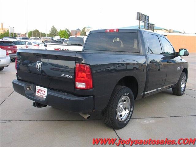 2017 Ram 1500 Tradesman Crew Cab 4x4 5'7" Box