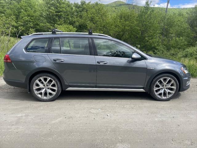 2017 Volkswagen Golf Alltrack TSI SEL for sale in Waterbury, VT