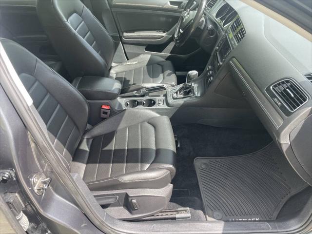 2017 Volkswagen Golf Alltrack TSI SEL