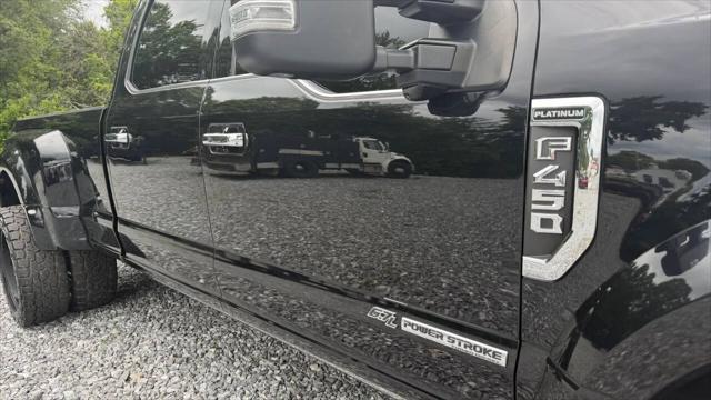2022 Ford F-450 Platinum