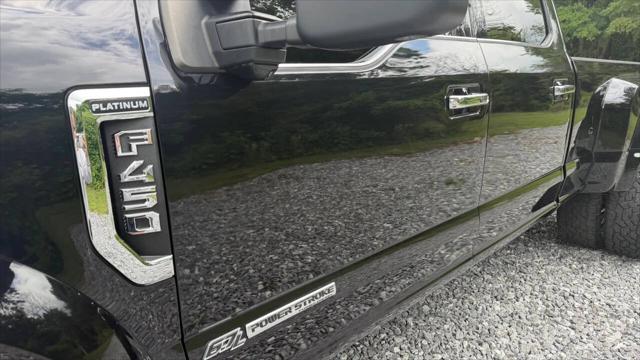 2022 Ford F-450 Platinum