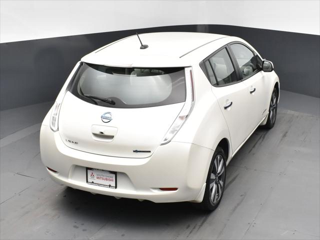 2017 Nissan LEAF SV