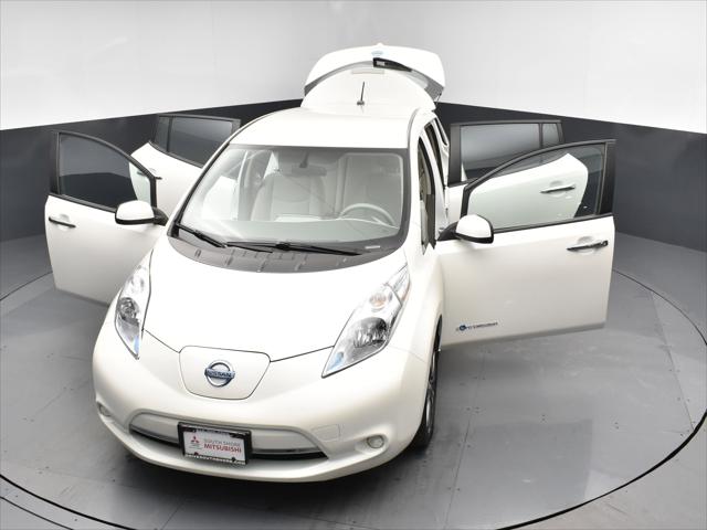 2017 Nissan LEAF SV
