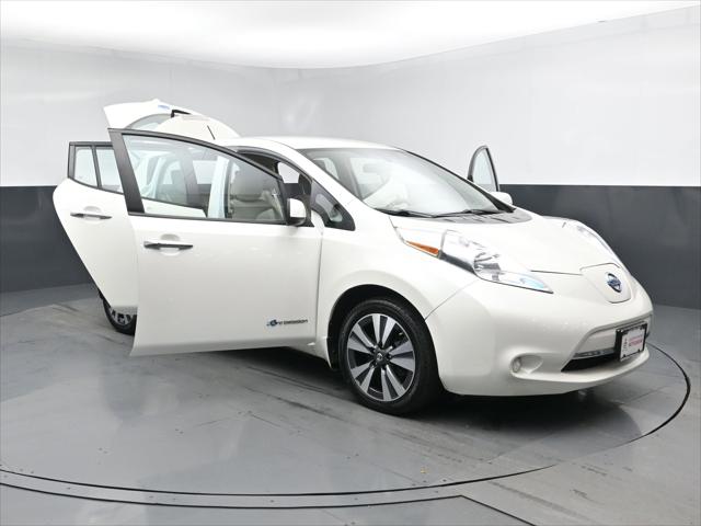 2017 Nissan LEAF SV