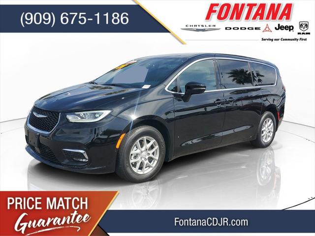 2026 Chrysler Pacifica Select for sale in Fontana, CA
