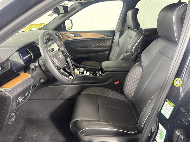 2026 Jeep Grand Cherokee Summit 4x4