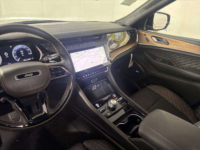 2026 Jeep Grand Cherokee Summit 4x4